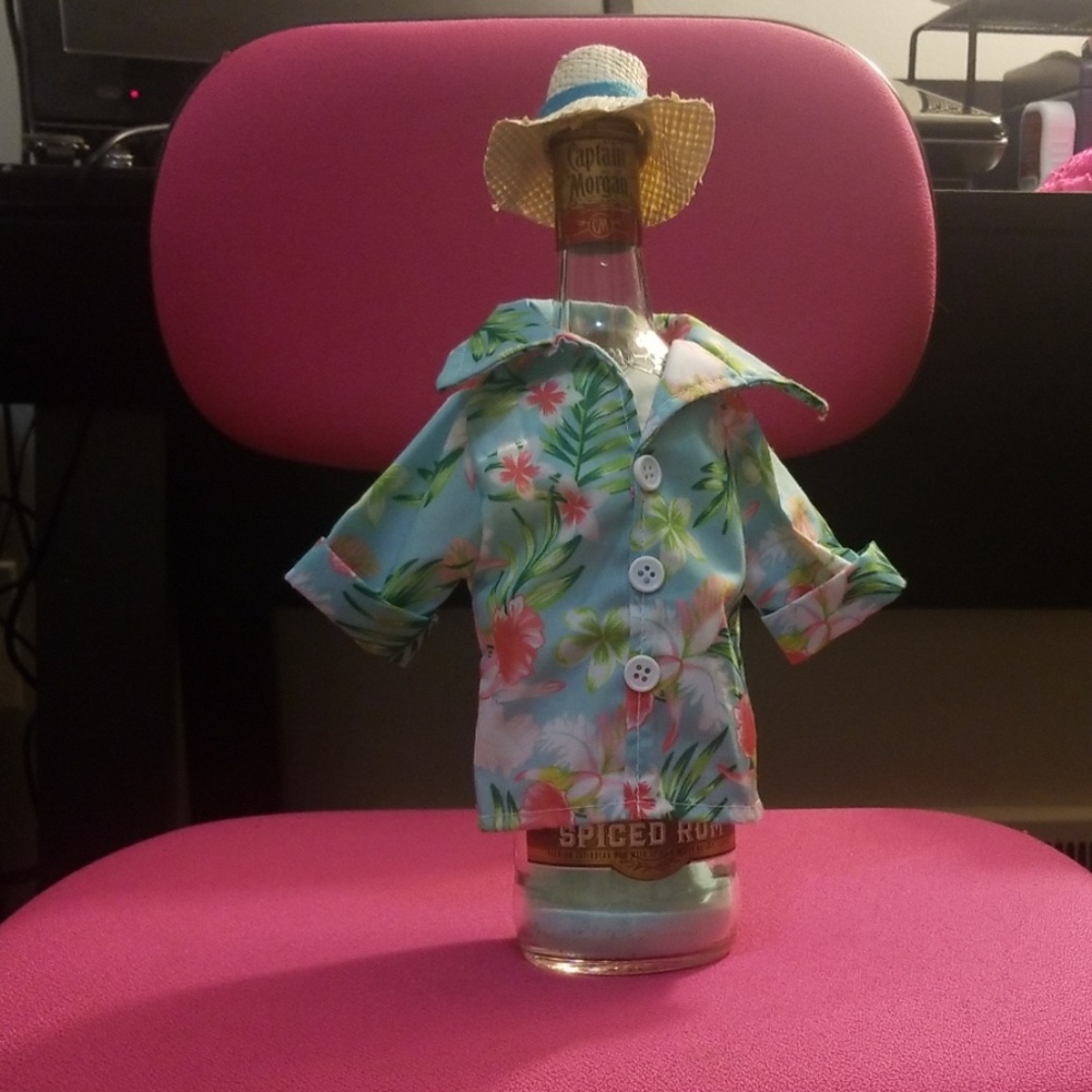 Captain Morgan summer fun dressed bottle